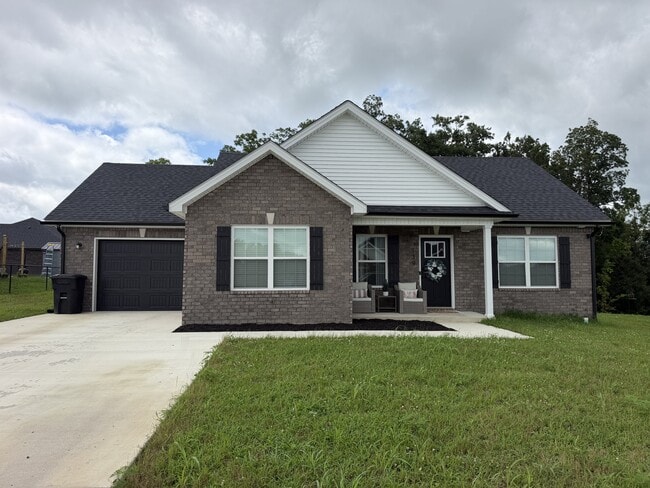 Building Photo - 139 Magnolia Dr