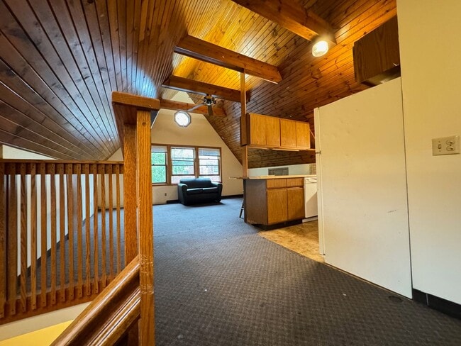 Building Photo - 408 Rental