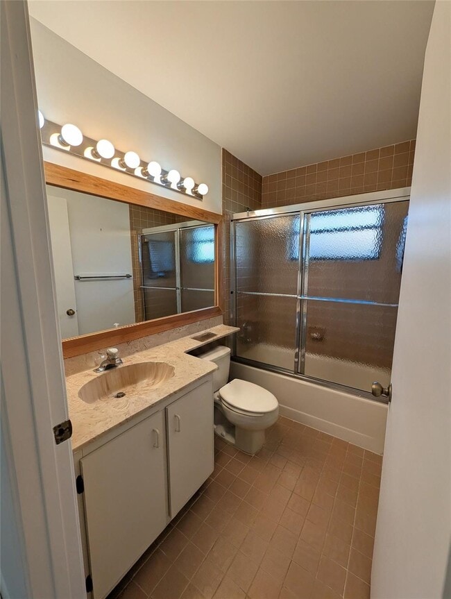 Photo - 5895 Autumn Lake Ln Unit A