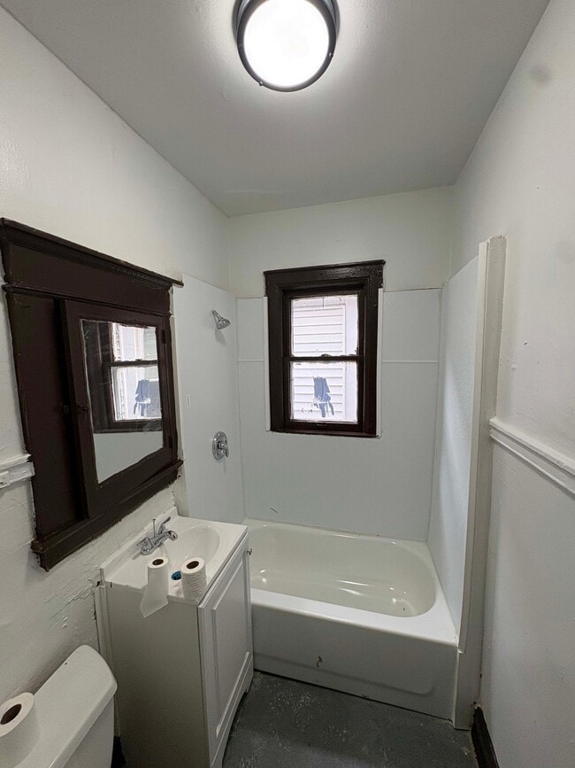 Photo - 2014 N 35th St