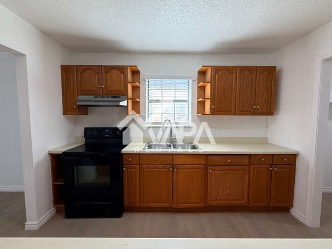 Photo - 8307 Maple Ridge Dr Casa