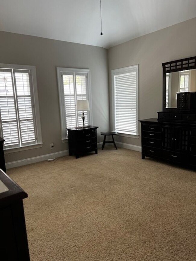 Photo - Bermuda Pointe