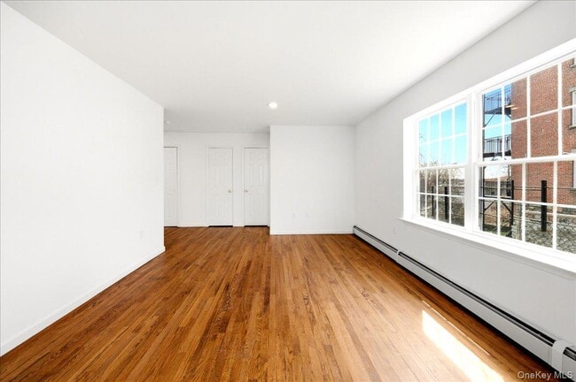 Photo - 82 Morningside Ave Unit 1