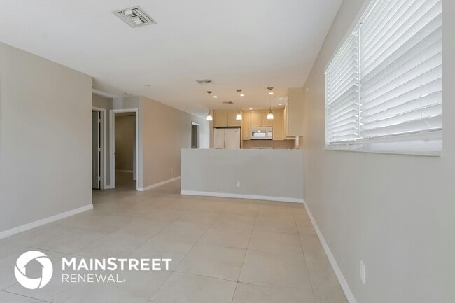 Photo - 3299 SE Garden St