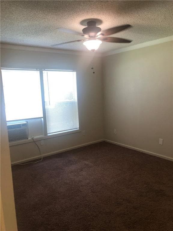 Photo - 7005 Guadalupe St