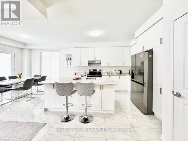 Photo - 79 Calypso Ave
