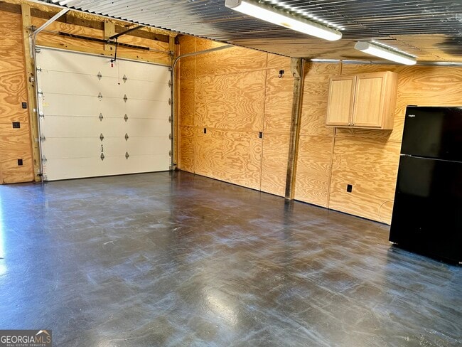 Photo - 315 Pinehill Rd