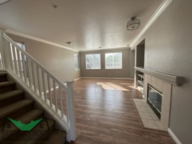 Photo - Spacious 4-Bedroom Home: Modern Comfort near Costco and Shopping on Woodland's East Side!