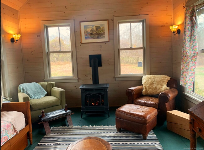 Photo - 126 Beaver Brook Rd