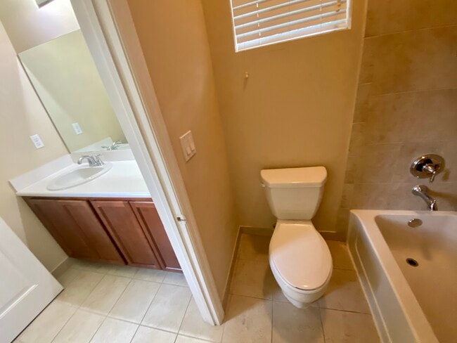 Photo - 3538 NW 29th Ct