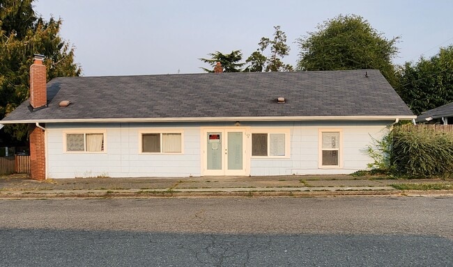 Street View - 430 S 52nd St