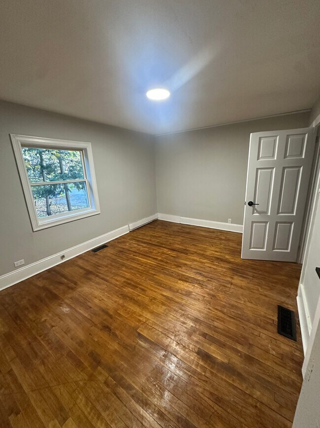 Photo - 36 A Victoria St Unit 2