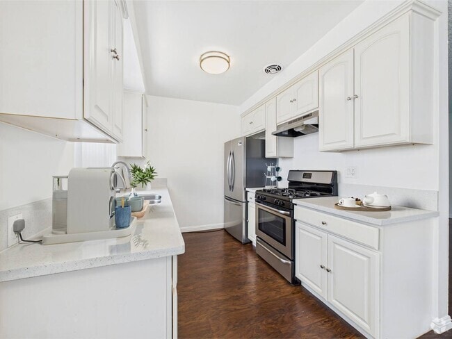 Building Photo - Ocean Park Boulevard Rental