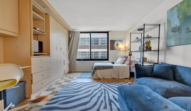 Building Photo - 1301 20th St NW Unit 816 Rental