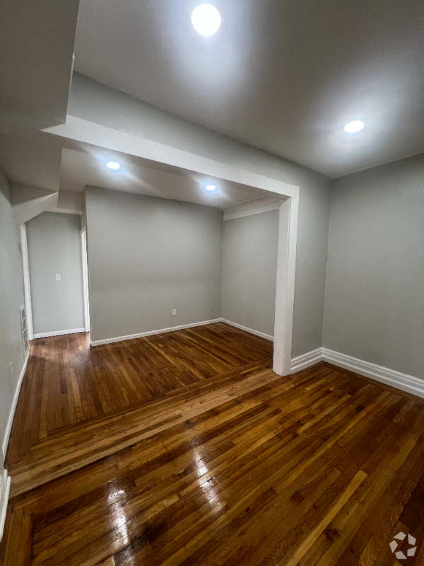 Building Photo - 311 Mt Prospect Ave Unit 1M Rental