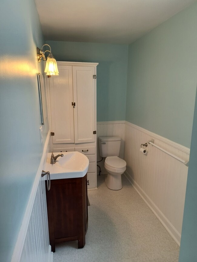 Photo - 216 N George St Unit Apt 1