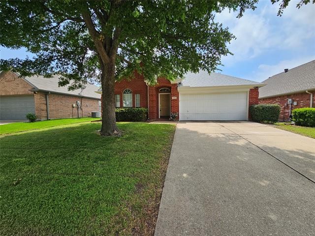 Building Photo - 4320 Palmdale Dr
