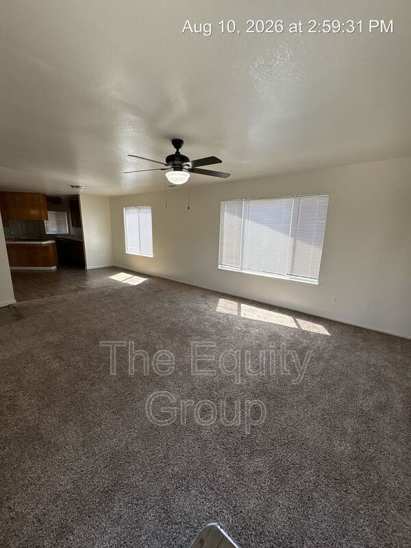 Photo - 983 N Lynora St