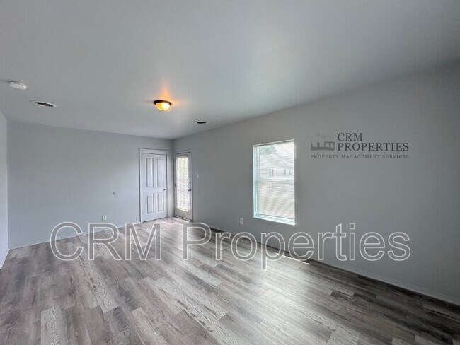 Photo - 302 E Walnut St Unidad Apt A