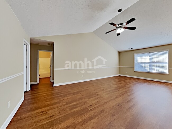 Photo - 673 Smoky Mountains Dr