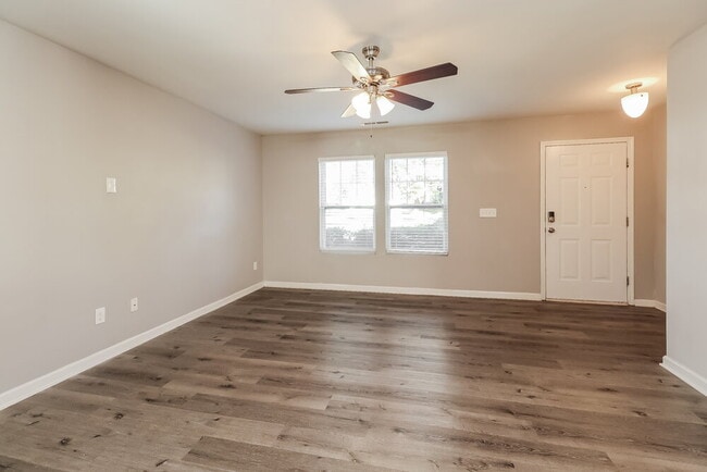 Photo - 7211 Waldon Park Lane