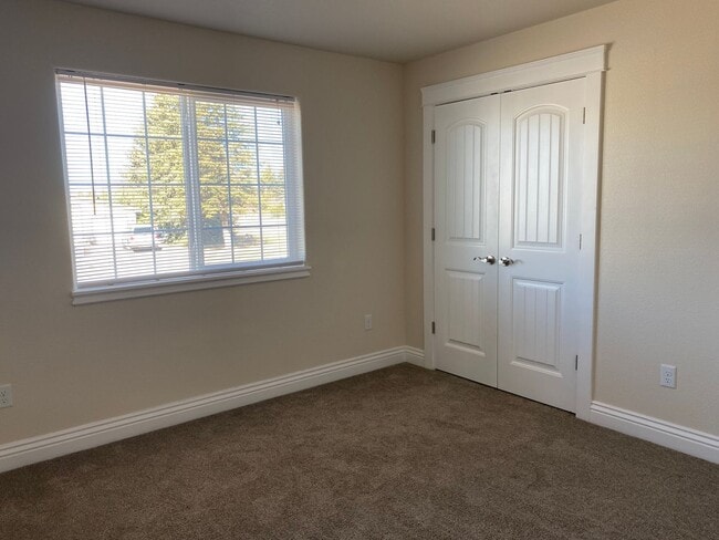 Photo - 3803 Victoria Dr Unit A