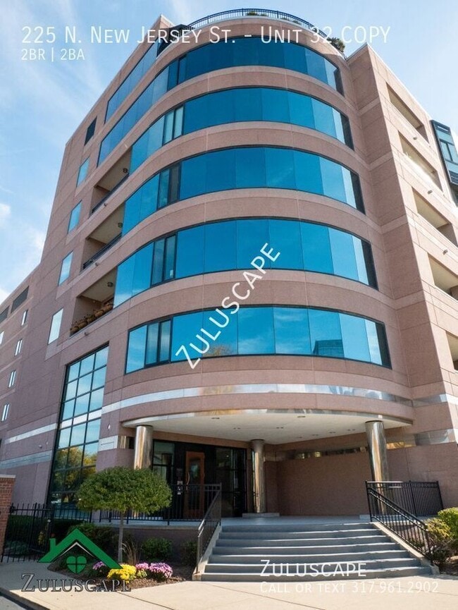 Building Photo - 225 N New Jersey St Unit 32 COPY Rental