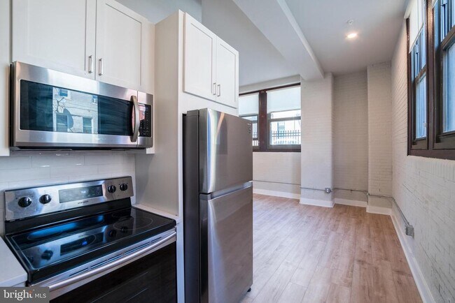 Photo - 1300 S 19th St Unit 13