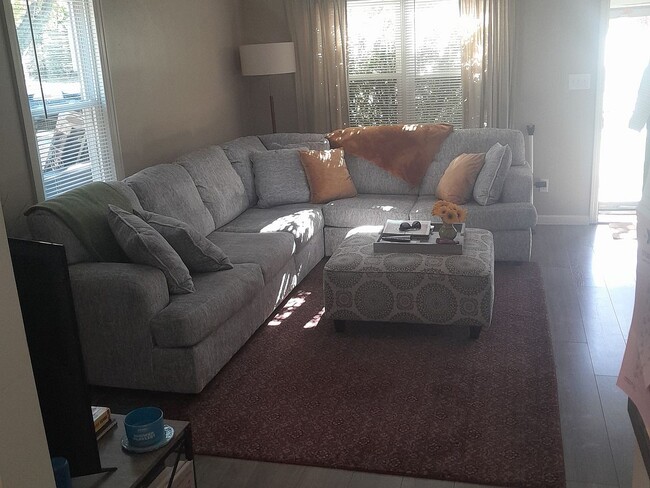 Photo - 1210 W 32nd St