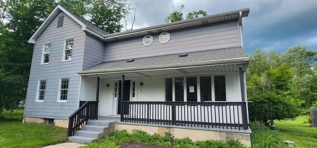 Photo - 444 Durham Rd House