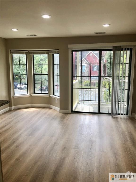 Building Photo - 377 Carhart Ct Unit 377 Rental