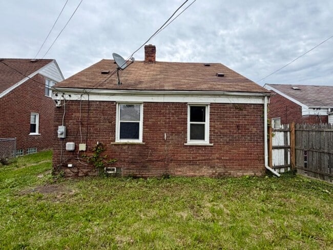 Photo - 2 Bedroom 1 Bath House For Lease