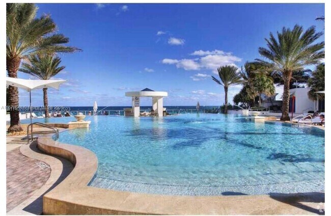 Building Photo - 3101 S Ocean Dr Unit 1406 Rental