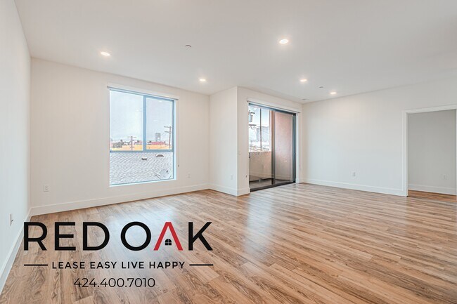 Photo - 5727 La Mirada Ave Unit 309