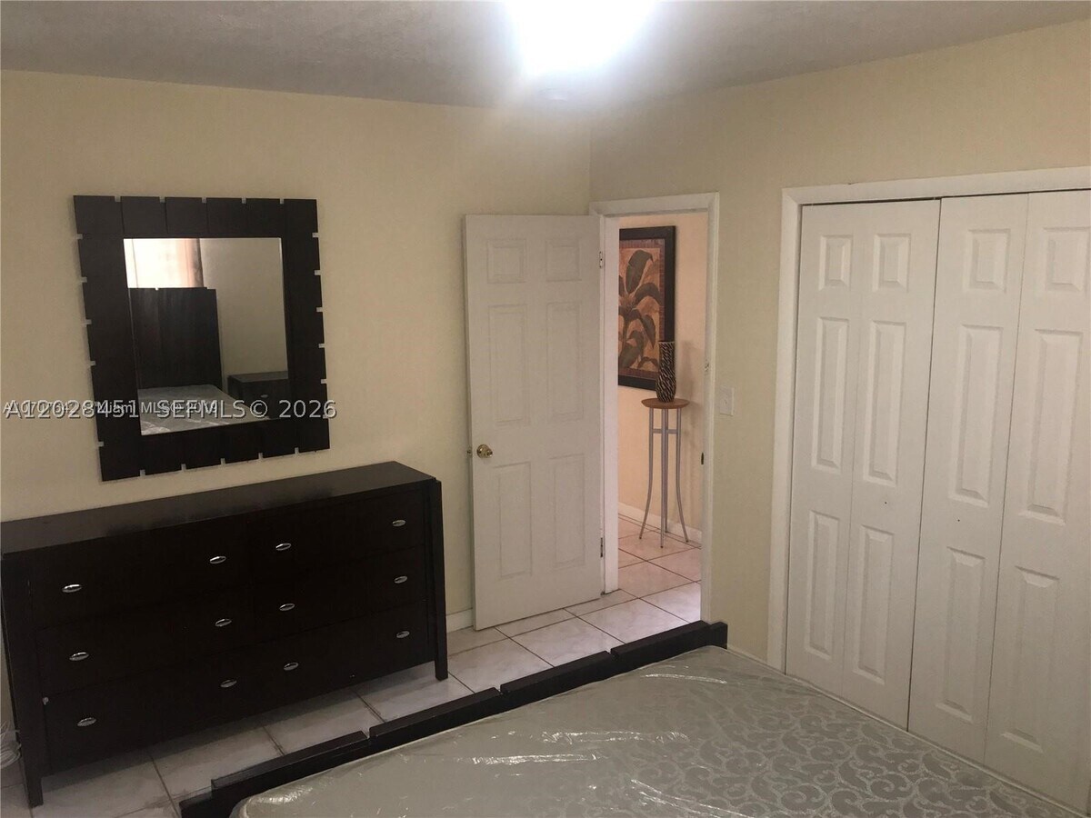Photo - 133 NW 57th St Unit 2