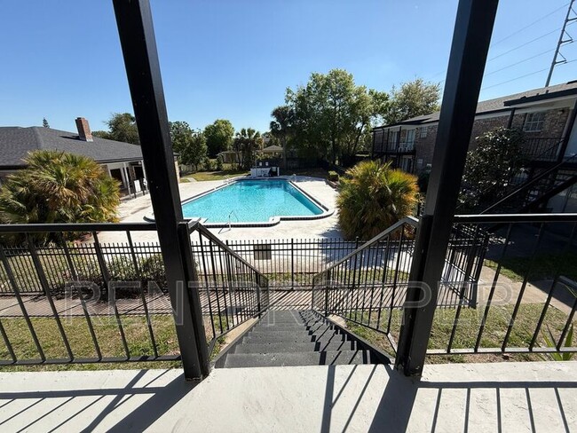 Photo - 5317 Curry Ford Rd Unidad #P205