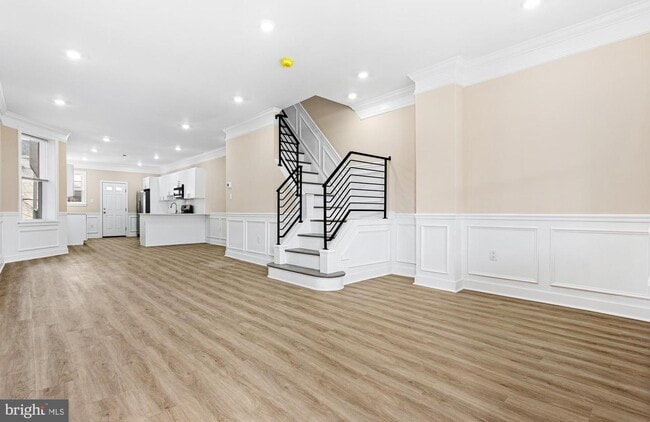 Photo - 806 S 56th St