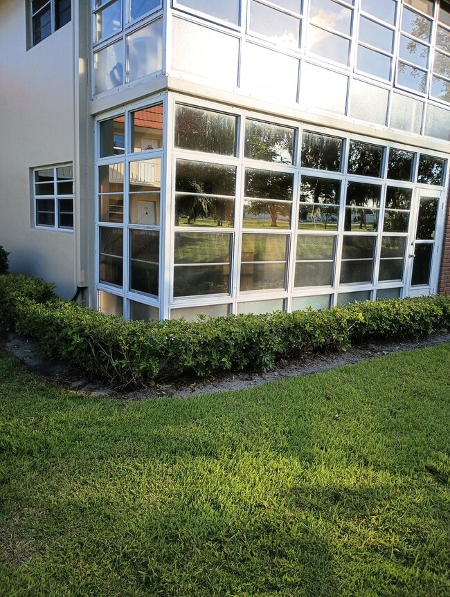 Newer UV Solar coolLanai Windows - 10 Vista Palm Ln Unit 10 Vista Palm Ln #106