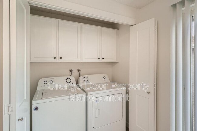 Photo - 1005 11th St NW