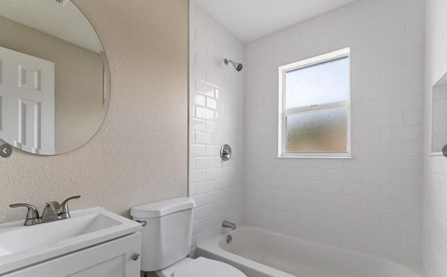 Photo - 2202 Avenue N