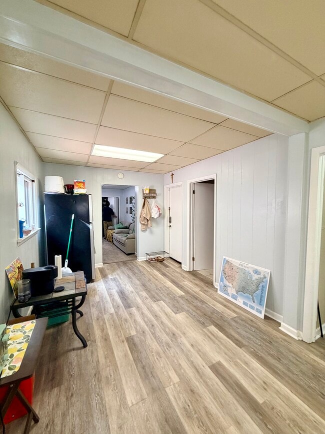 Kitchen - 546 Quincy Ave Unit 2