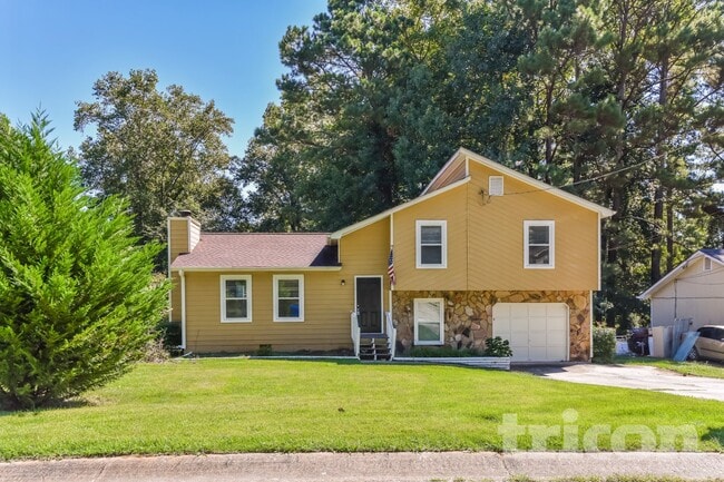 Building Photo - 3680 Ashley Woods Dr