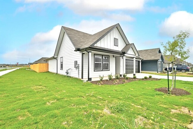 Photo - 132 Sweetwater Crk Ln