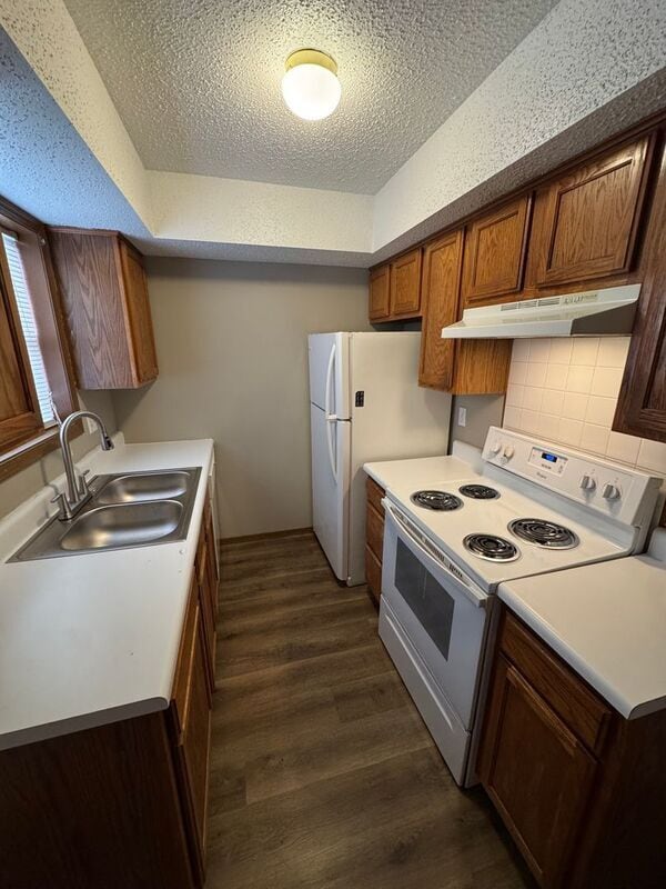 Photo - 4115 S Glenn Ave Unidad C