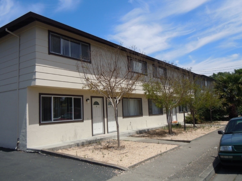 Photo - 1329 Edwards Ave Townhome