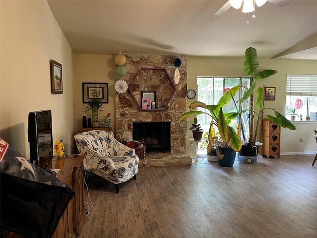 Photo - 12214 Forsythe Dr