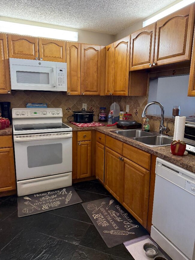 7901 Southgate Blvd Unit Royale Gardens