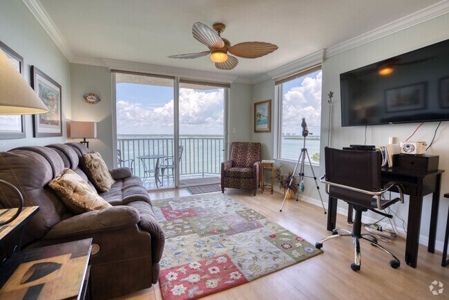 Building Photo - 8771 Estero Blvd Unit ID1226392P Rental