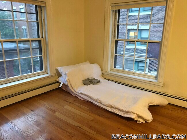Photo - 24 Joy St Unit 6