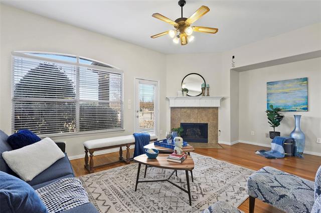 Photo - 11086 Mansfield Dr